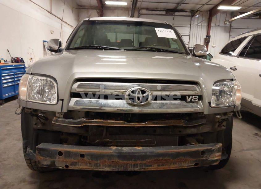 Photo 13 of 2005 Toyota Tundra SR5 V8 (VIN 5TBBT44155S459077)