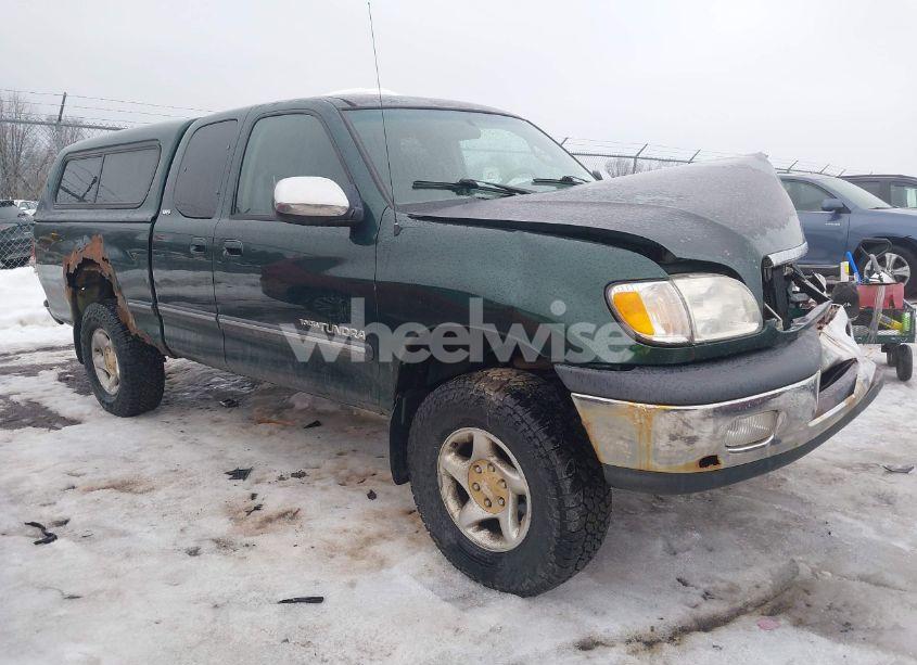 2000 Toyota Tundra SR5 V8 (VIN 5TBBT4415YS019543) main photo