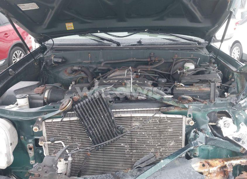 Photo 10 of 2000 Toyota Tundra SR5 V8 (VIN 5TBBT4415YS019543)