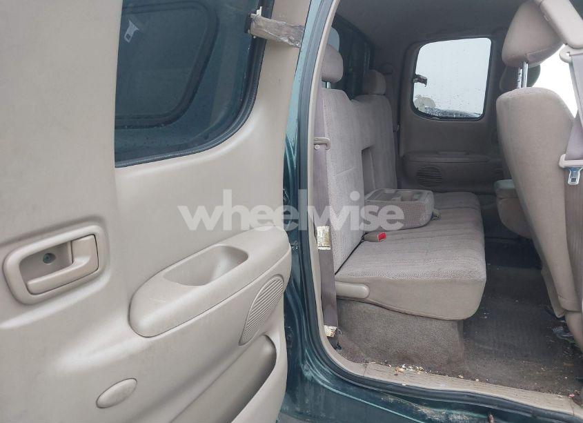 Photo 8 of 2000 Toyota Tundra SR5 V8 (VIN 5TBBT4415YS019543)