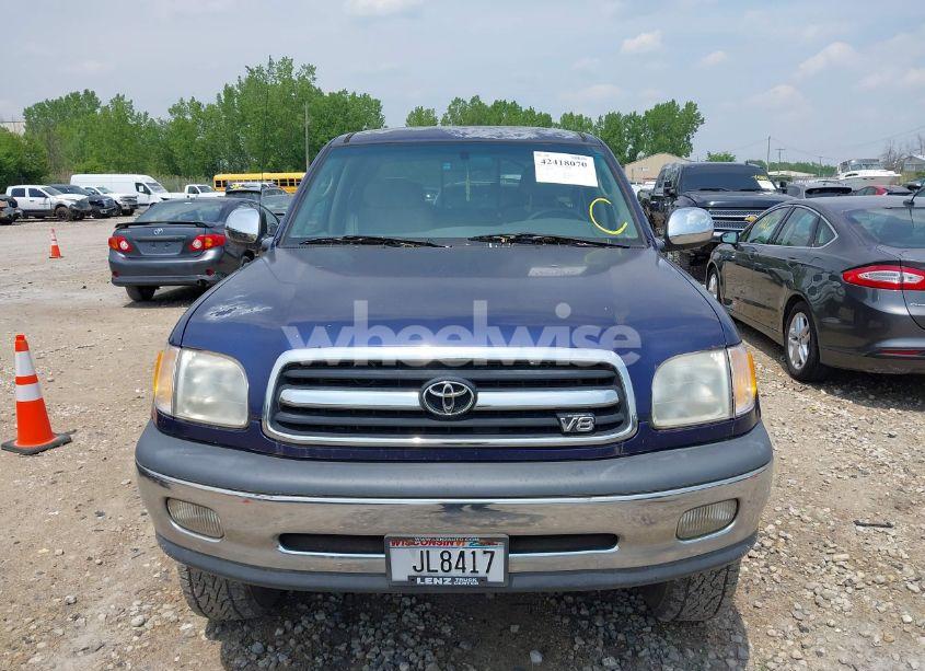 Photo 6 of 2000 Toyota Tundra SR5 V8 (VIN 5TBBT4415YS025813)