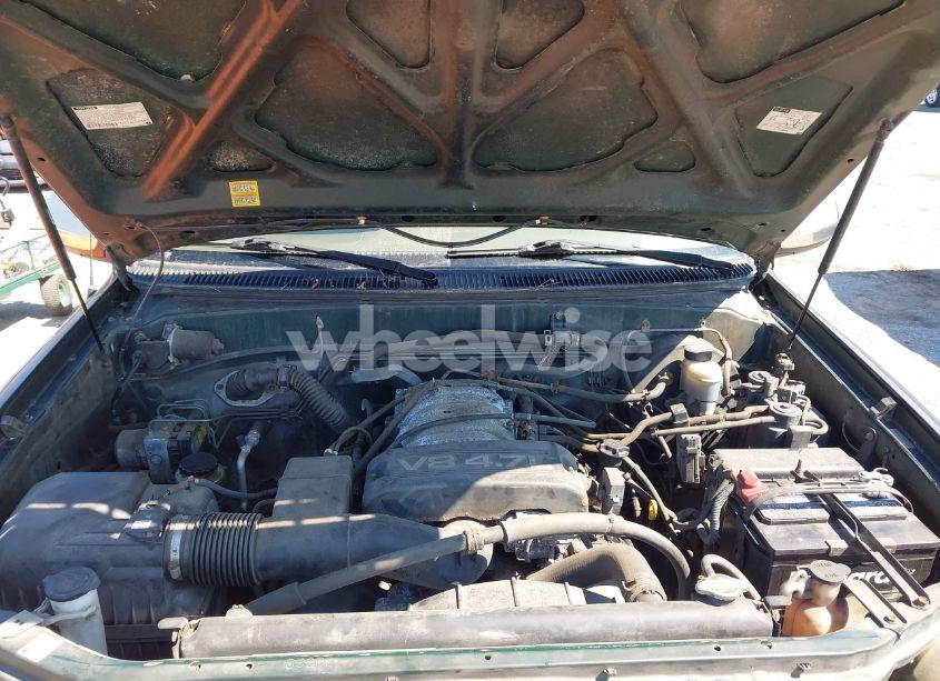 Photo 10 of 2000 Toyota Tundra SR5 V8 (VIN 5TBBT4415YS059170)