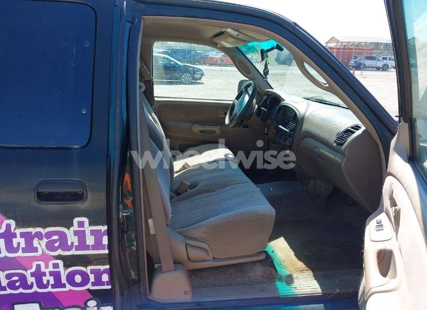 Photo 5 of 2000 Toyota Tundra SR5 V8 (VIN 5TBBT4415YS059170)