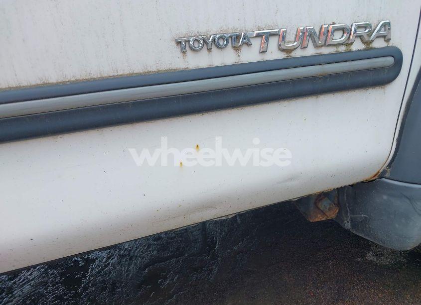 Photo 11 of 2002 Toyota Tundra SR5 V8 (VIN 5TBBT44162S229625)