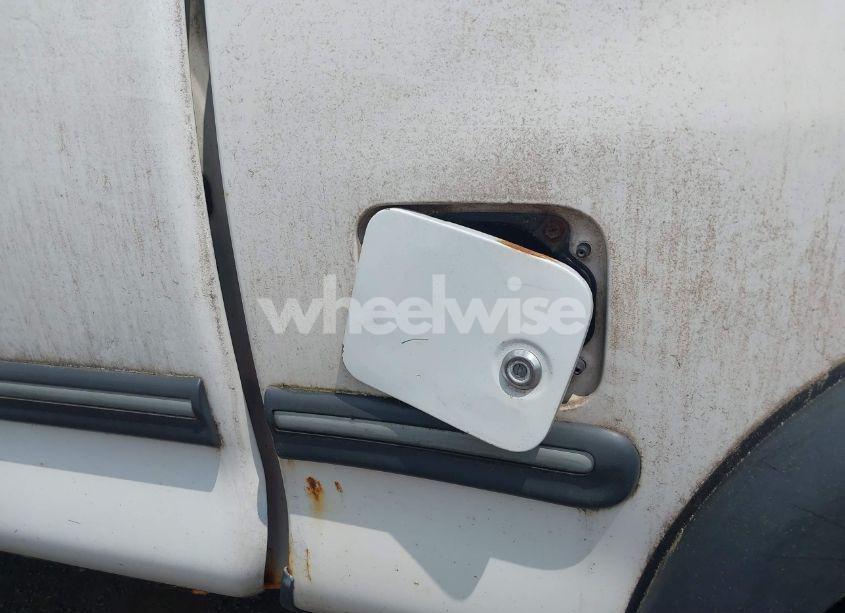 Photo 6 of 2002 Toyota Tundra SR5 V8 (VIN 5TBBT44162S229625)