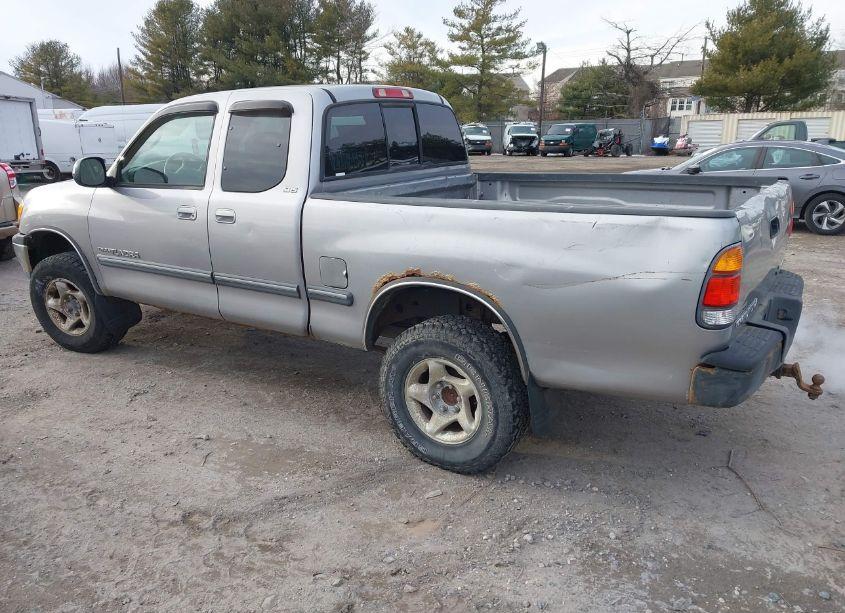 Photo 3 of 2002 Toyota Tundra SR5 V8 (VIN 5TBBT44162S284933)