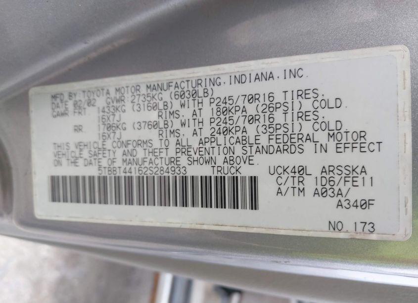 Photo 9 of 2002 Toyota Tundra SR5 V8 (VIN 5TBBT44162S284933)