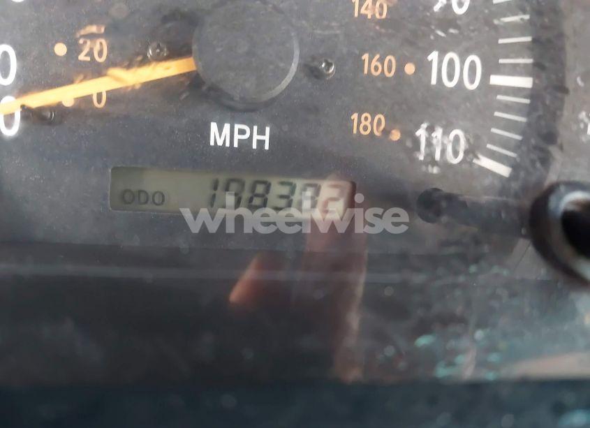 Photo 15 of 2002 Toyota Tundra SR5 V8 (VIN 5TBBT44162S310544)