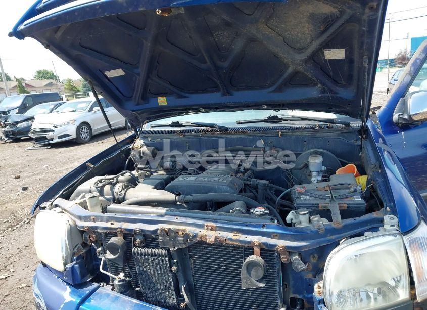 Photo 10 of 2006 Toyota Tundra SR5 V8 (VIN 5TBBT44166S476620)