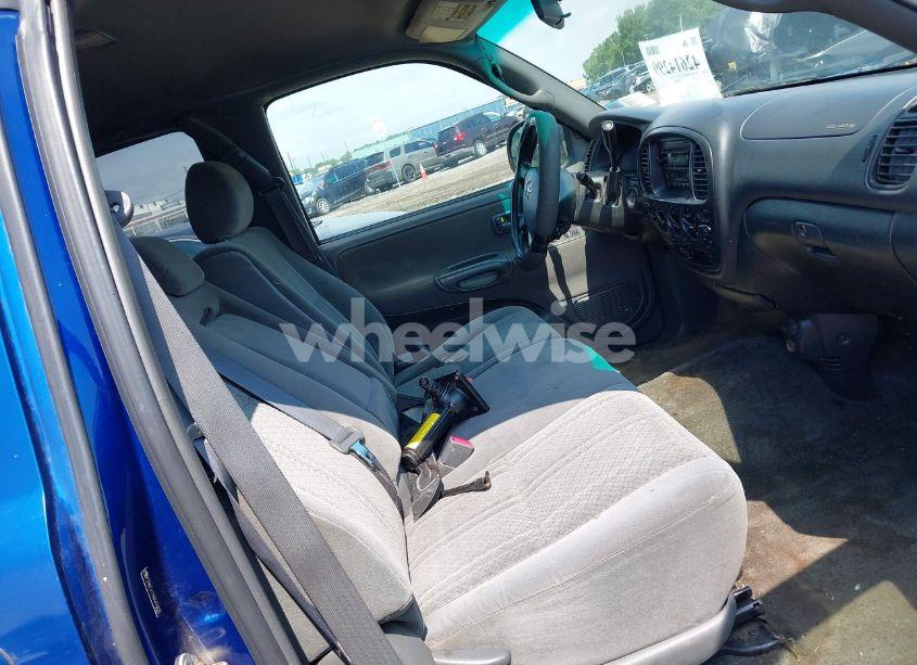 Photo 5 of 2006 Toyota Tundra SR5 V8 (VIN 5TBBT44166S476620)