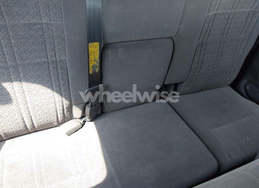 Photo 8 of 2006 Toyota Tundra SR5 V8 (VIN 5TBBT44166S476620)