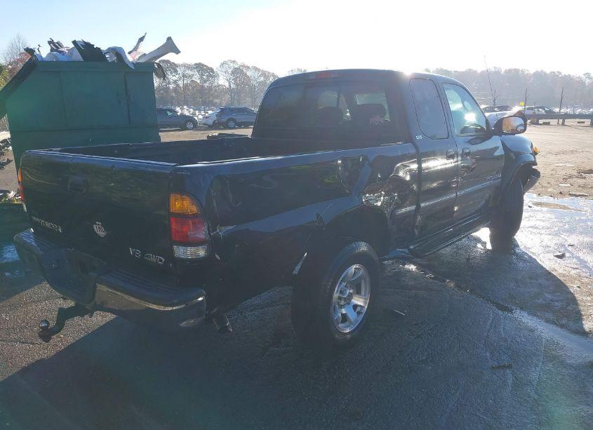 Photo 4 of 2000 Toyota Tundra SR5 V8 (VIN 5TBBT4416YS038148)