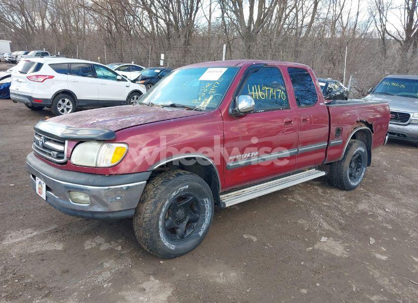 Photo 2 of 2001 Toyota Tundra SR5 V8 (VIN 5TBBT44171S172690)