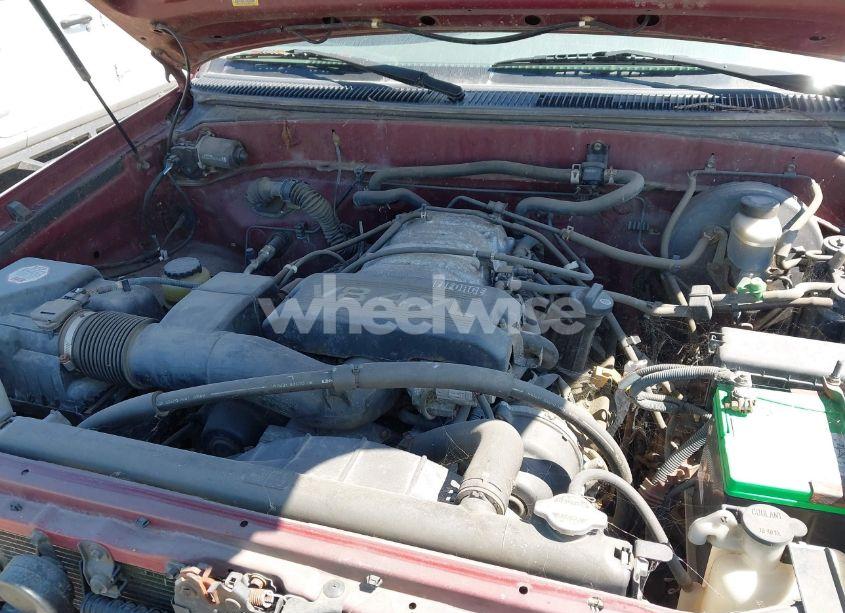 Photo 10 of 2001 Toyota Tundra SR5 V8 (VIN 5TBBT44171S178019)