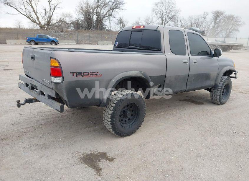 Photo 4 of 2002 Toyota Tundra SR5 V8 (VIN 5TBBT44172S298338)