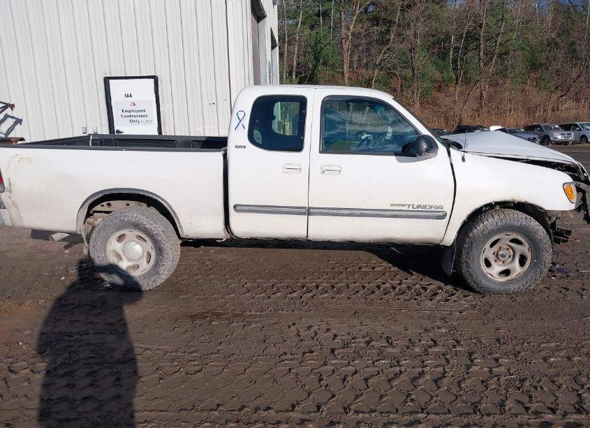 Photo 13 of 2004 Toyota Tundra SR5 V8 (VIN 5TBBT44174S447091)