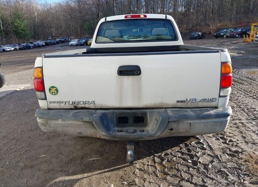 Photo 16 of 2004 Toyota Tundra SR5 V8 (VIN 5TBBT44174S447091)