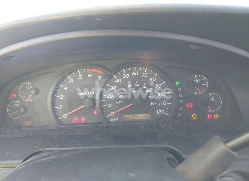 Photo 7 of 2005 Toyota Tundra SR5 V8 (VIN 5TBBT44175S470730)