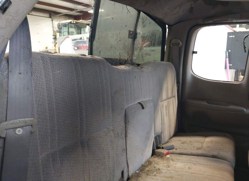 Photo 8 of 2000 Toyota Tundra SR5 V8 (VIN 5TBBT4417YS054620)