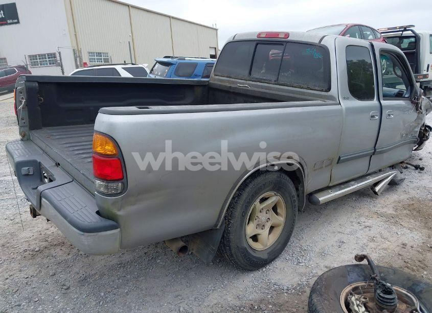 Photo 4 of 2001 Toyota Tundra SR5 V8 (VIN 5TBBT44181S150231)