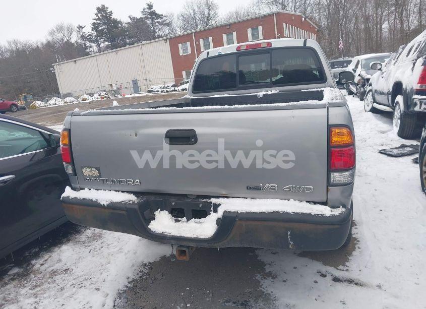Photo 16 of 2002 Toyota Tundra SR5 V8 (VIN 5TBBT44182S302560)