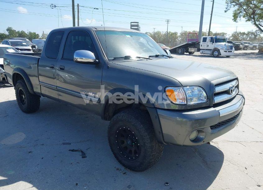 2003 Toyota Tundra SR5 V8 (VIN 5TBBT44183S405902) main photo