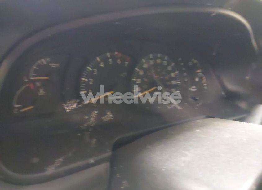 Photo 14 of 2004 Toyota Tundra SR5 V8 (VIN 5TBBT44184S445611)