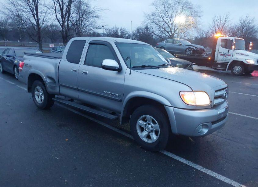2006 Toyota Tundra SR5 V8 (VIN 5TBBT44186S483133) main photo