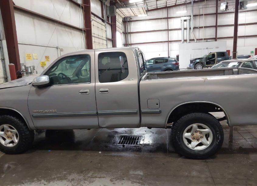 Photo 15 of 2000 Toyota Tundra SR5 V8 (VIN 5TBBT4418YS004566)