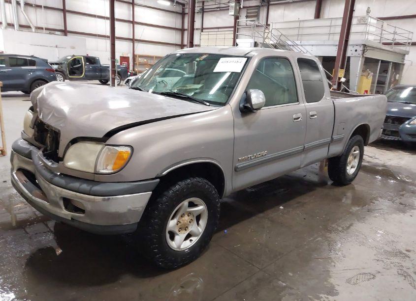 Photo 2 of 2000 Toyota Tundra SR5 V8 (VIN 5TBBT4418YS004566)