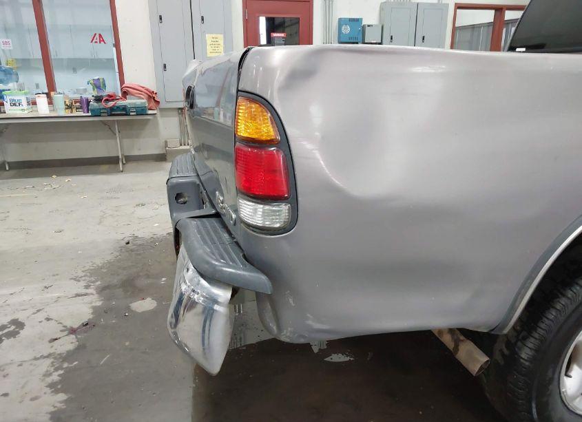 Photo 20 of 2000 Toyota Tundra SR5 V8 (VIN 5TBBT4418YS004566)