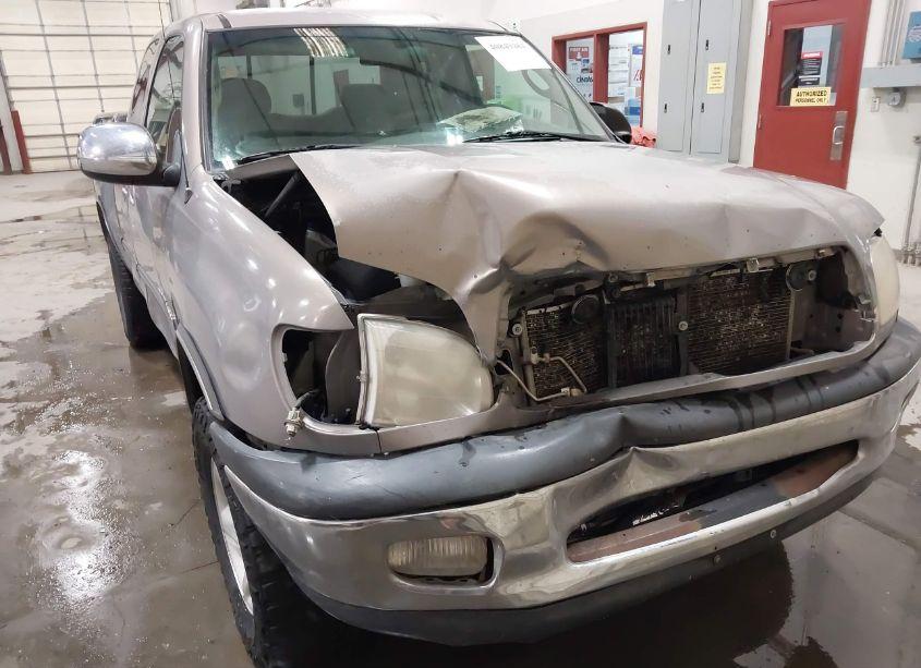 Photo 6 of 2000 Toyota Tundra SR5 V8 (VIN 5TBBT4418YS004566)