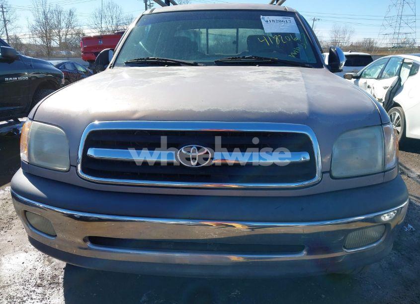 Photo 6 of 2000 Toyota Tundra SR5 V8 (VIN 5TBBT4418YS043819)