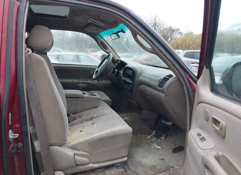 Photo 5 of 2000 Toyota Tundra SR5 V8 (VIN 5TBBT4418YS109849)