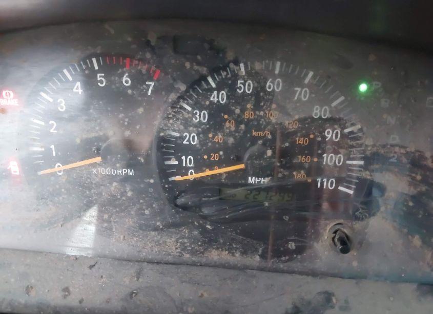 Photo 7 of 2000 Toyota Tundra SR5 V8 (VIN 5TBBT4418YS109849)