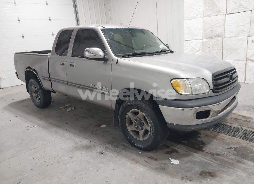 2001 Toyota Tundra SR5 V8 (VIN 5TBBT44191S130540) main photo