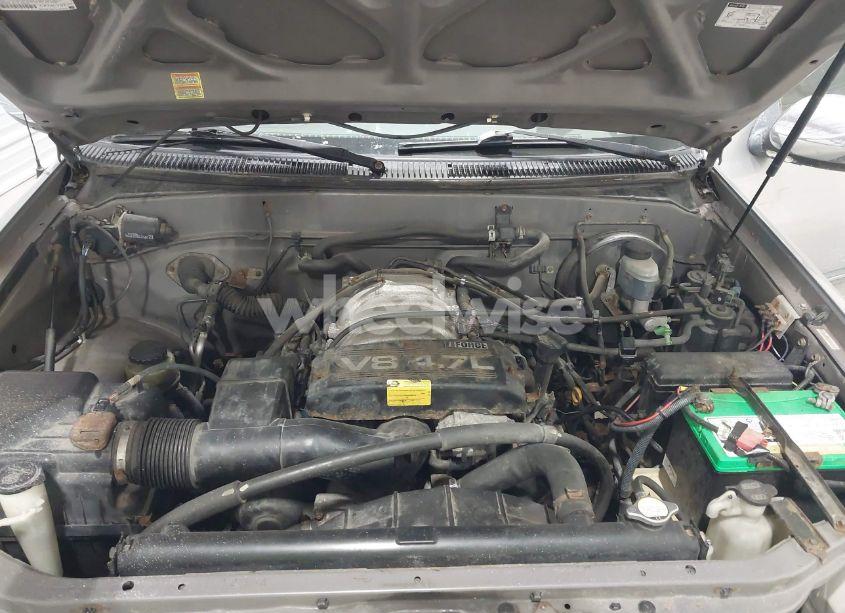 Photo 10 of 2001 Toyota Tundra SR5 V8 (VIN 5TBBT44191S130540)