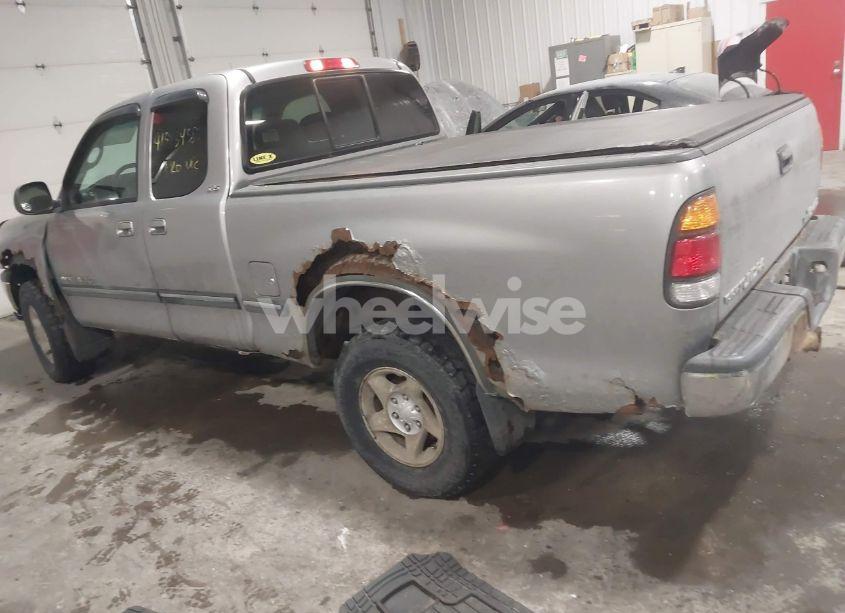 Photo 3 of 2001 Toyota Tundra SR5 V8 (VIN 5TBBT44191S154692)