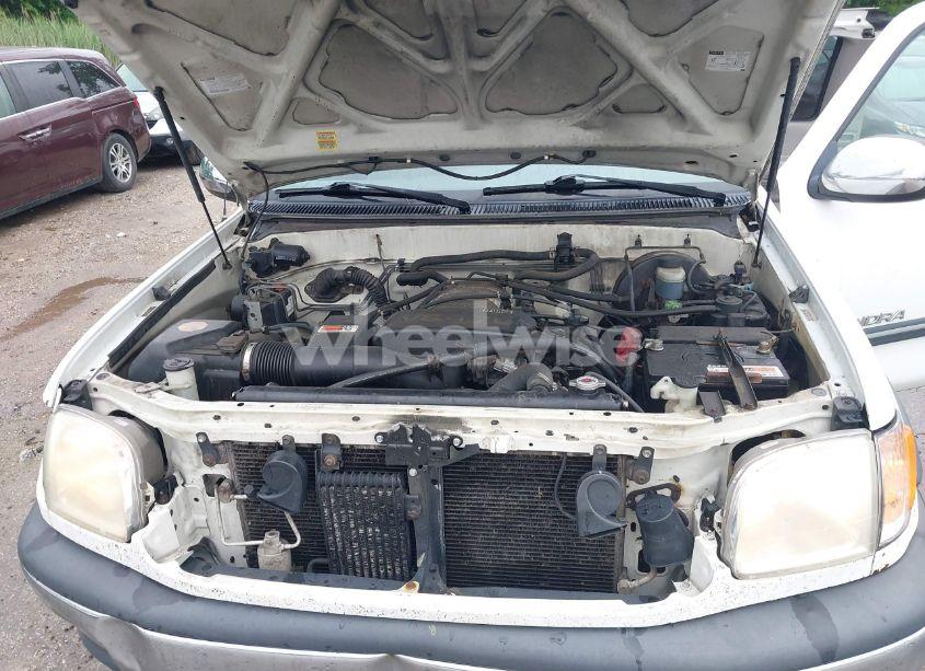 Photo 10 of 2001 Toyota Tundra SR5 V8 (VIN 5TBBT44191S170021)