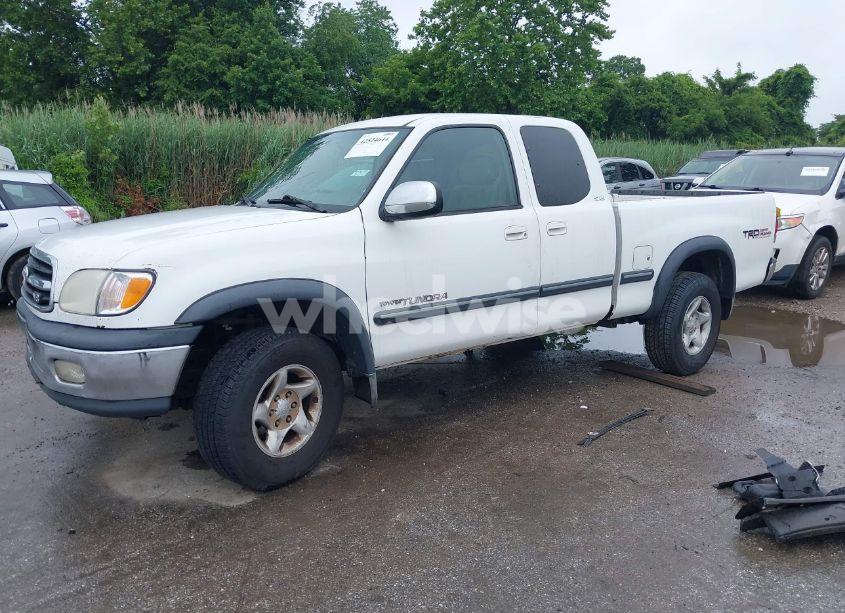Photo 2 of 2001 Toyota Tundra SR5 V8 (VIN 5TBBT44191S170021)