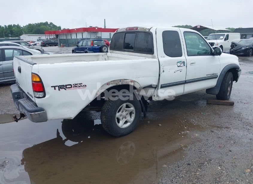 Photo 4 of 2001 Toyota Tundra SR5 V8 (VIN 5TBBT44191S170021)