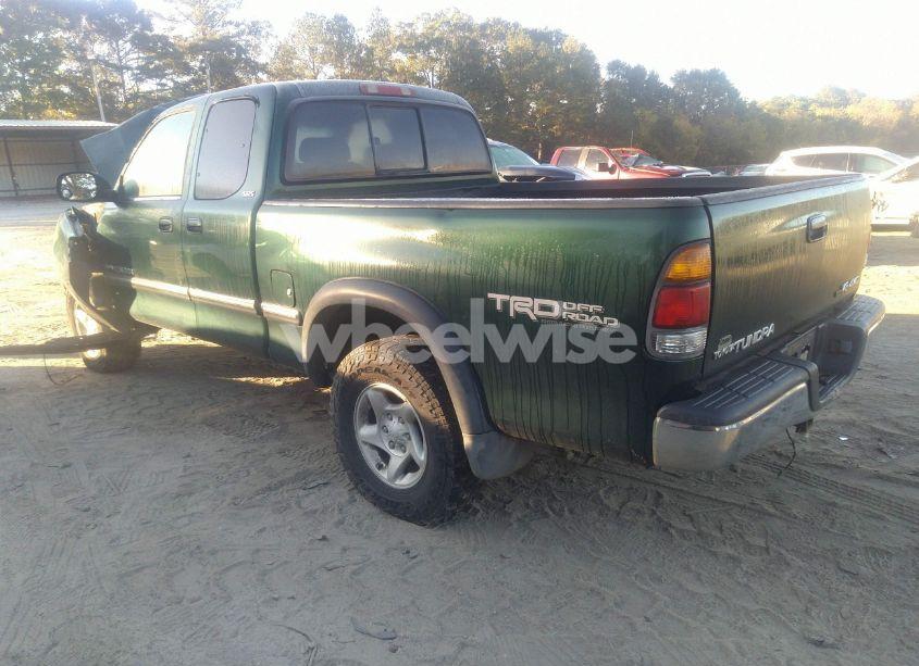 Photo 3 of 2002 Toyota Tundra SR5 V8 (VIN 5TBBT44192S313132)