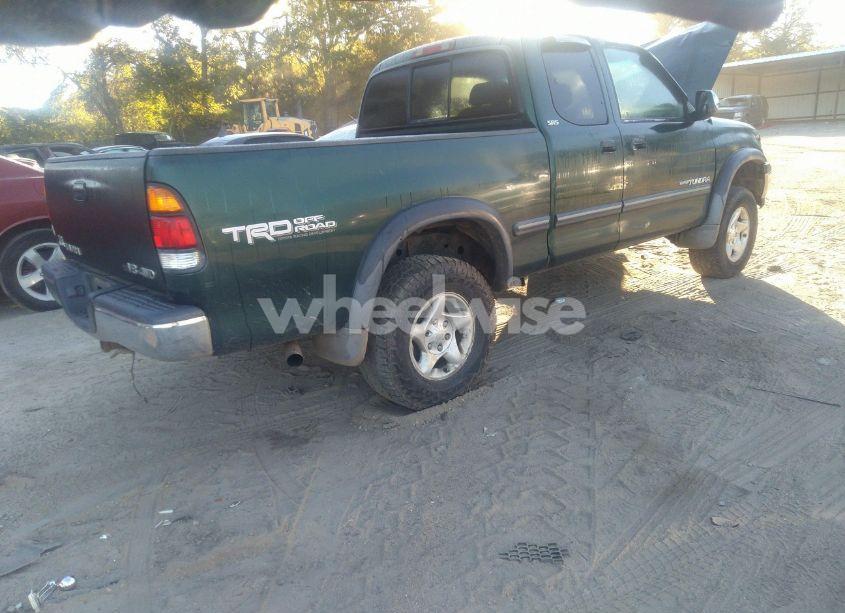 Photo 4 of 2002 Toyota Tundra SR5 V8 (VIN 5TBBT44192S313132)