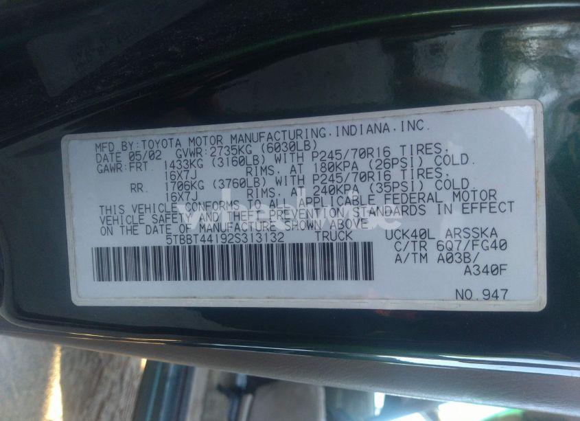 Photo 9 of 2002 Toyota Tundra SR5 V8 (VIN 5TBBT44192S313132)