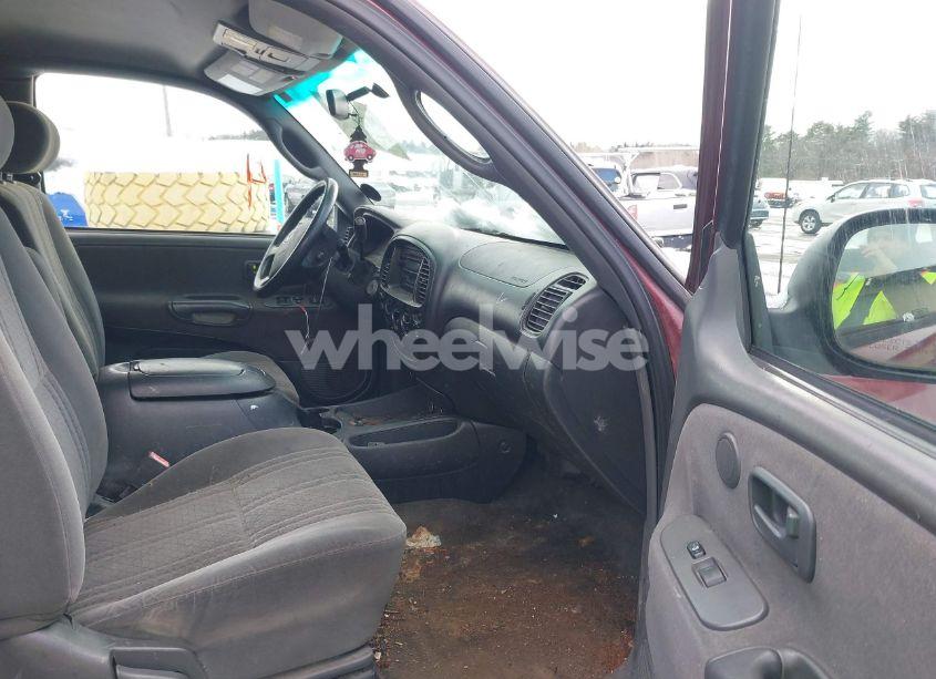 Photo 5 of 2003 Toyota Tundra SR5 V8 (VIN 5TBBT44193S343720)