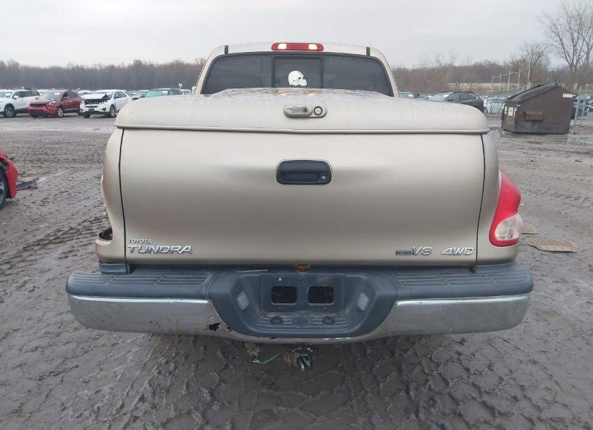 Photo 16 of 2003 Toyota Tundra SR5 V8 (VIN 5TBBT44193S437998)
