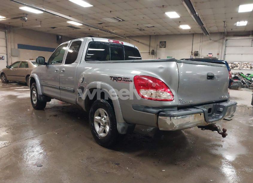 Photo 3 of 2005 Toyota Tundra SR5 V8 (VIN 5TBBT44195S461012)