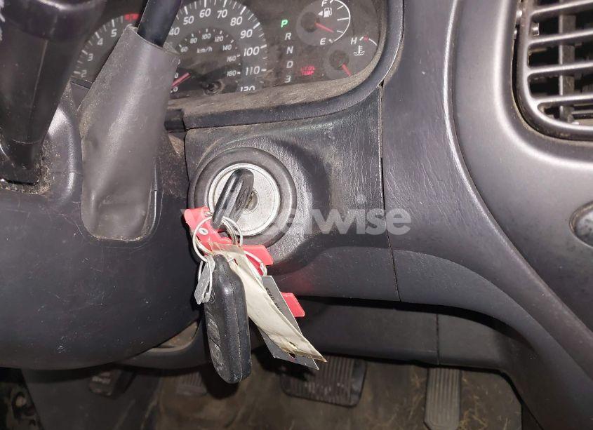 Photo 11 of 2006 Toyota Tundra SR5 V8 (VIN 5TBBT44196S483688)