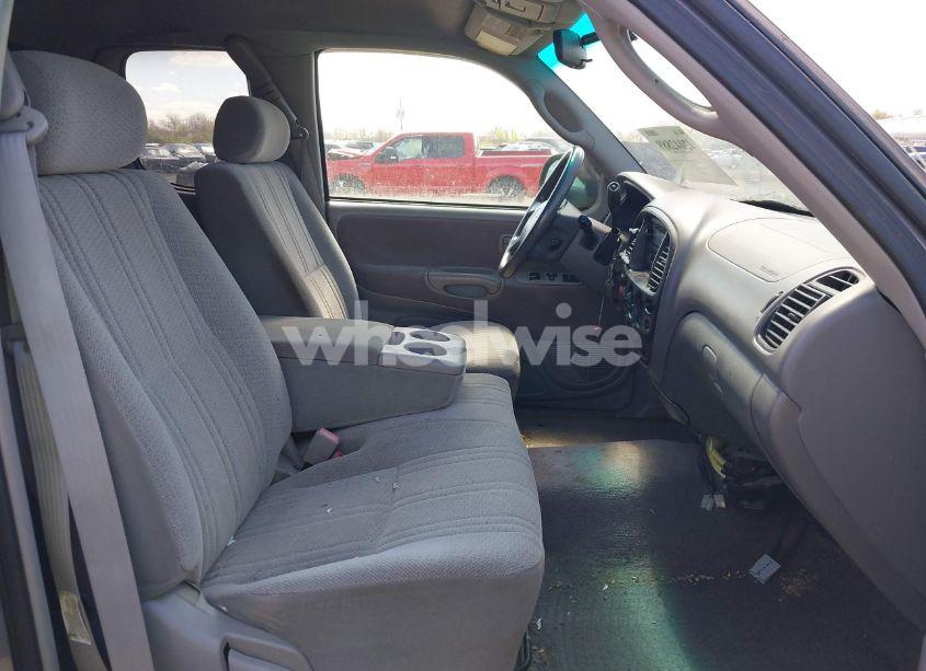 Photo 5 of 2000 Toyota Tundra SR5 V8 (VIN 5TBBT4419YS001062)