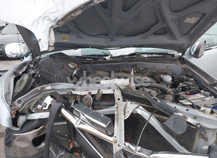 Photo 10 of 2000 Toyota Tundra SR5 V8 (VIN 5TBBT4419YS002339)